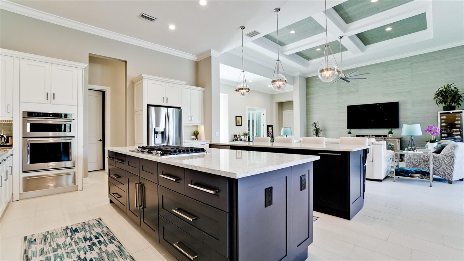 COUNTRY CLUB EAST AT LAKEWD RNCH YY1-4 - Residential