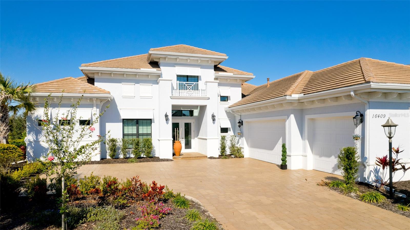 COUNTRY CLUB EAST AT LAKEWD RNCH YY1-4 - Residential