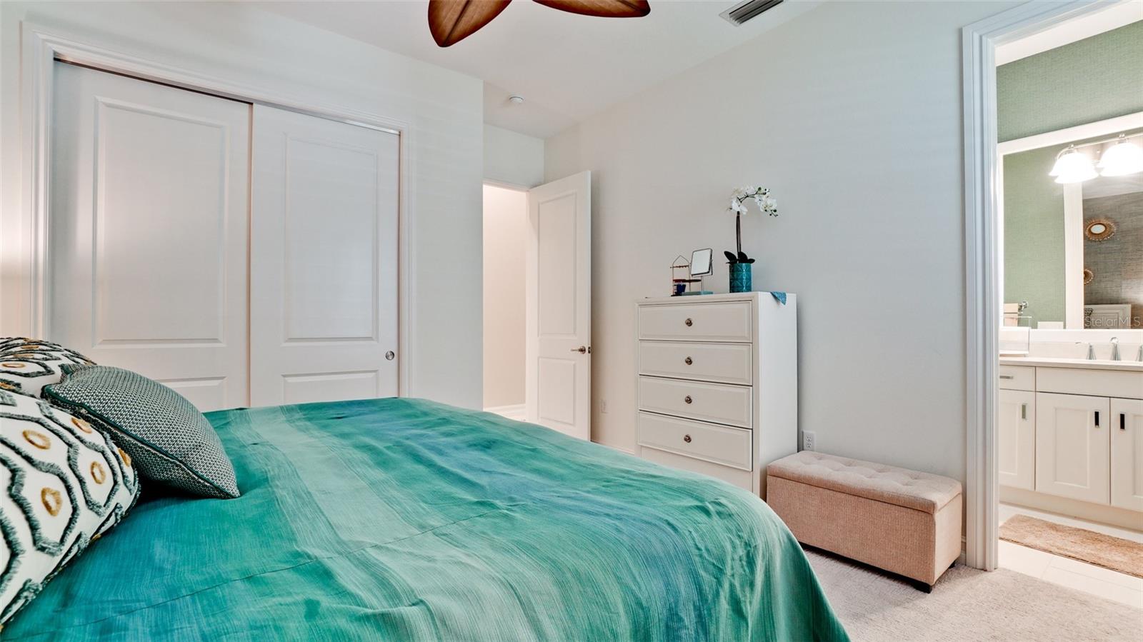 COUNTRY CLUB EAST AT LAKEWD RNCH YY1-4 - Residential