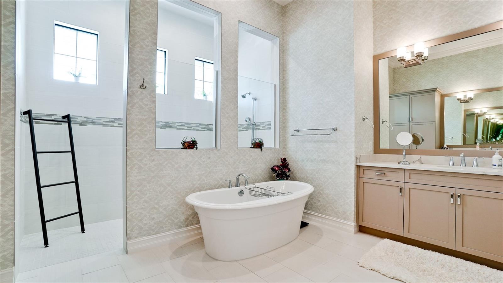 COUNTRY CLUB EAST AT LAKEWD RNCH YY1-4 - Residential