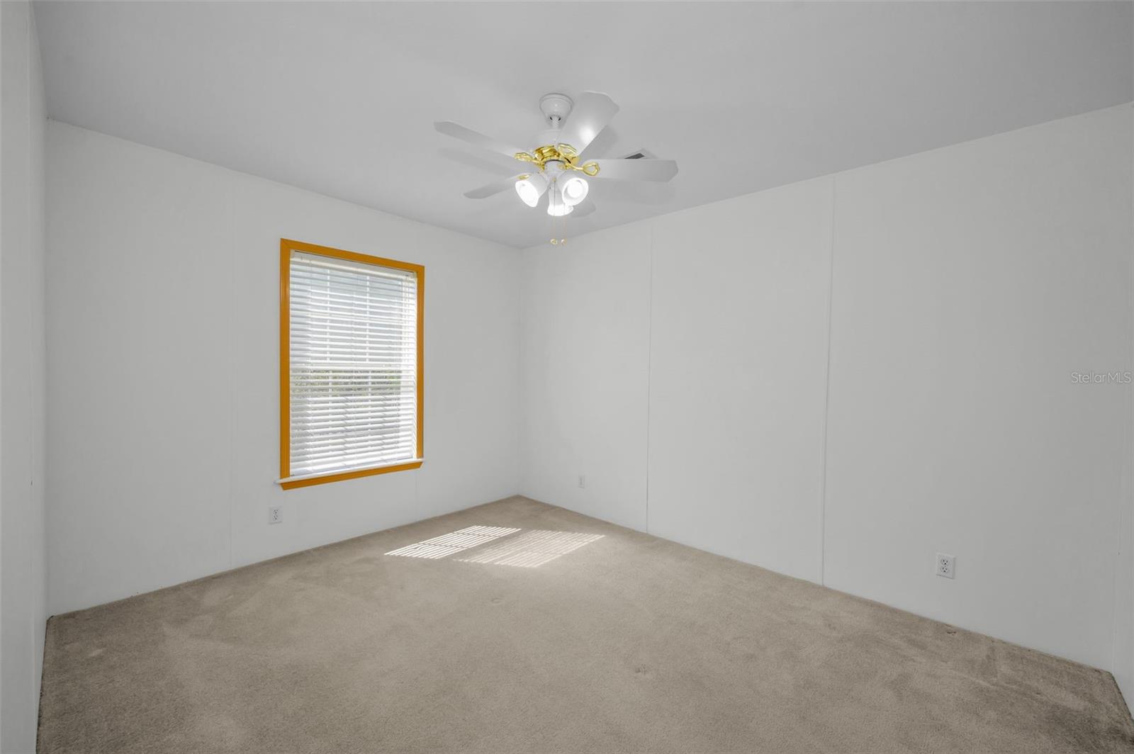 PARKWOOD ACRES - Residential