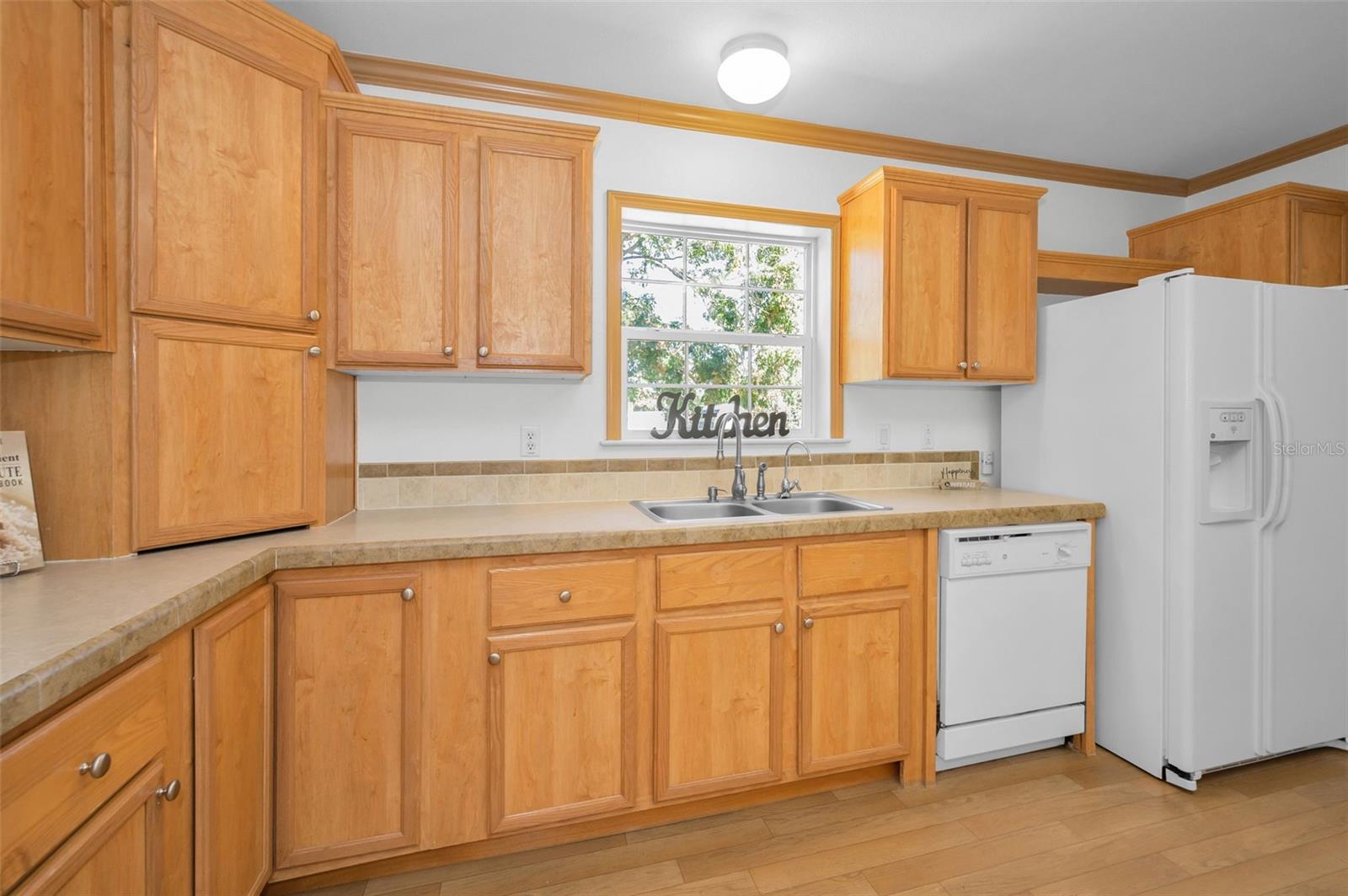 PARKWOOD ACRES - Residential