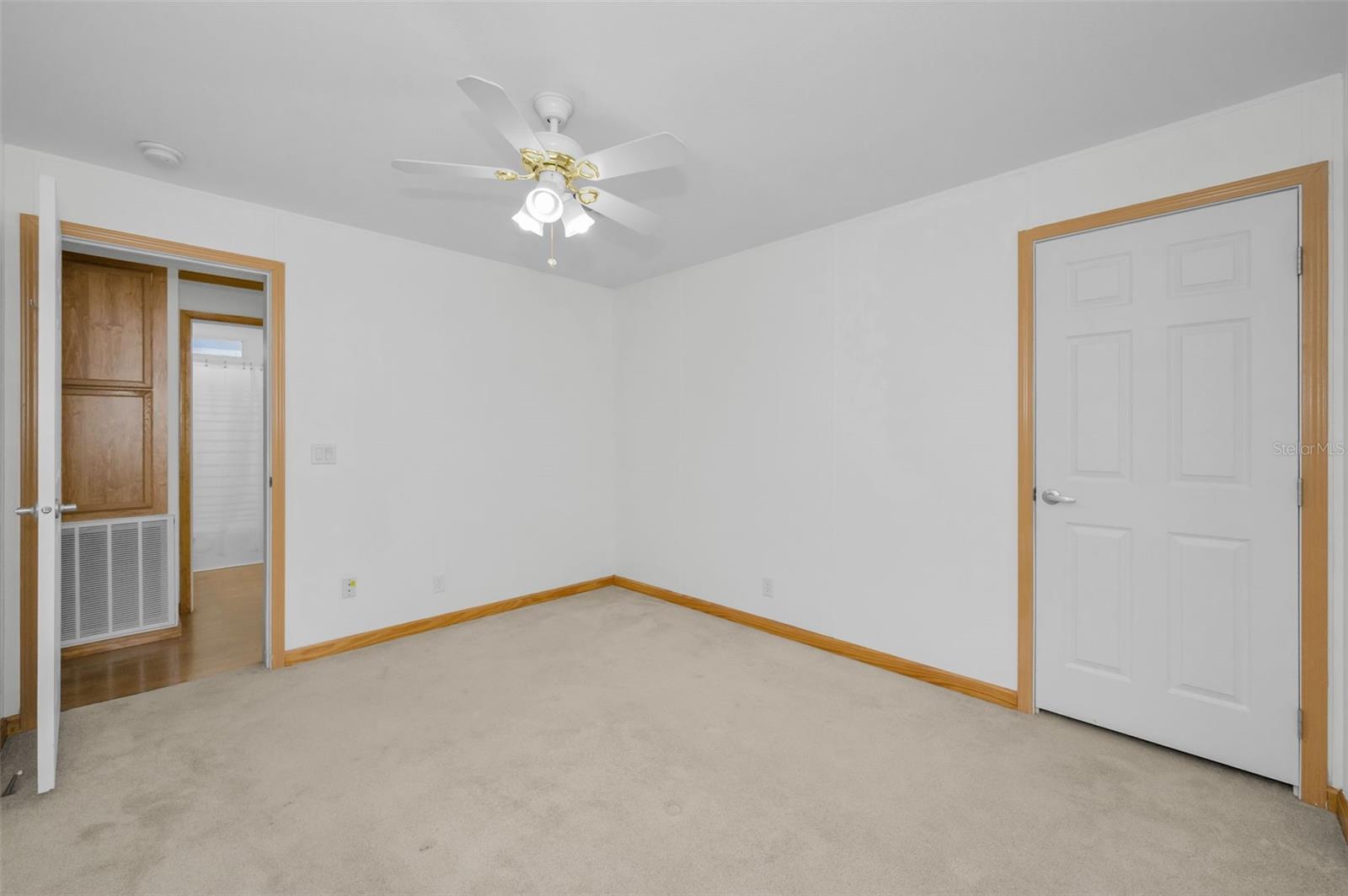 PARKWOOD ACRES - Residential