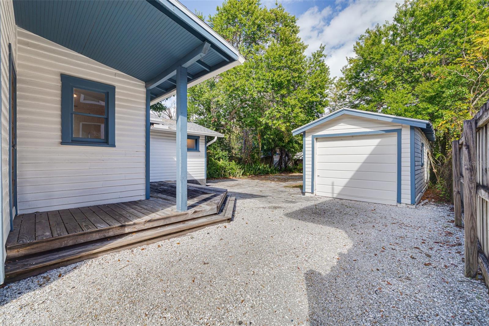 BELVIDERE - Residential