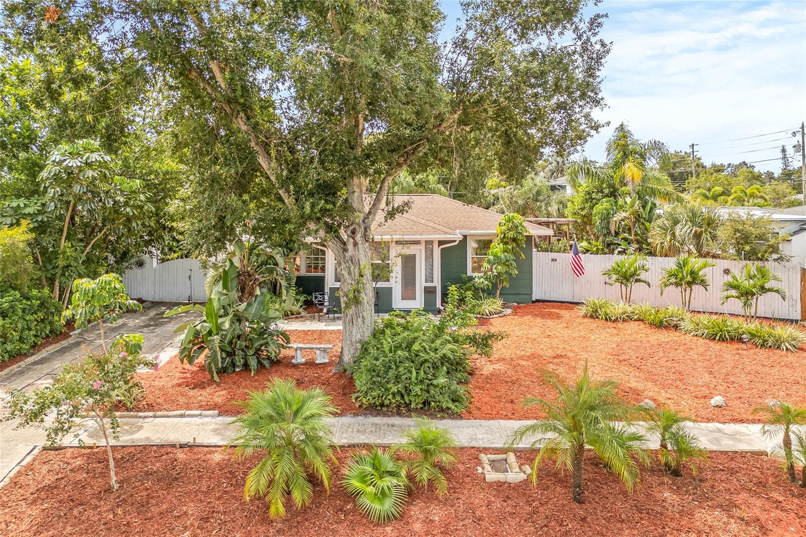 BOARDMAN & GOETZ OF DAVISTA - Residential