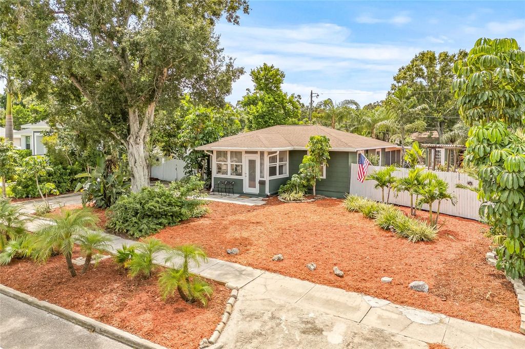 Photo of 7328 9th Avenue N, St Petersburg, FL 33710 (MLS # TB8492048)