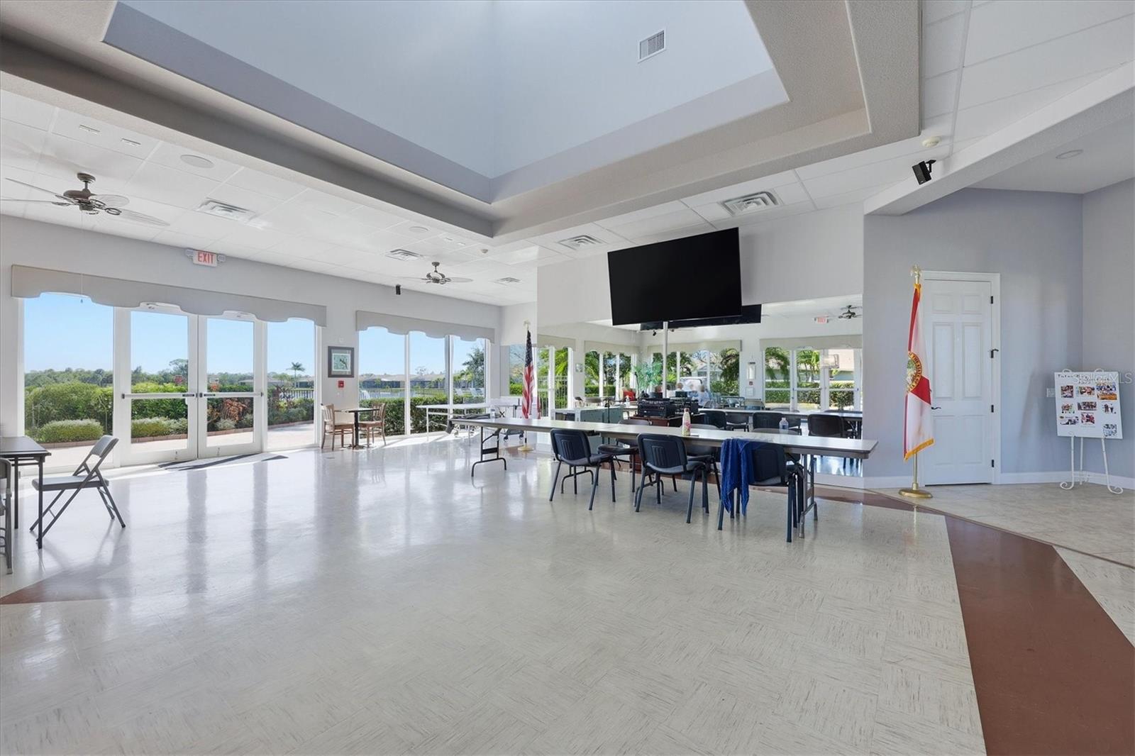 TALON BAY - Residential