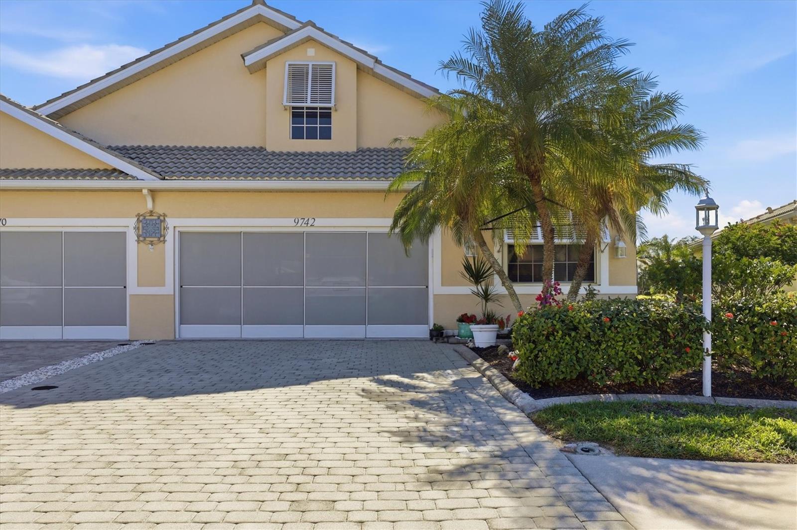 TALON BAY - Residential