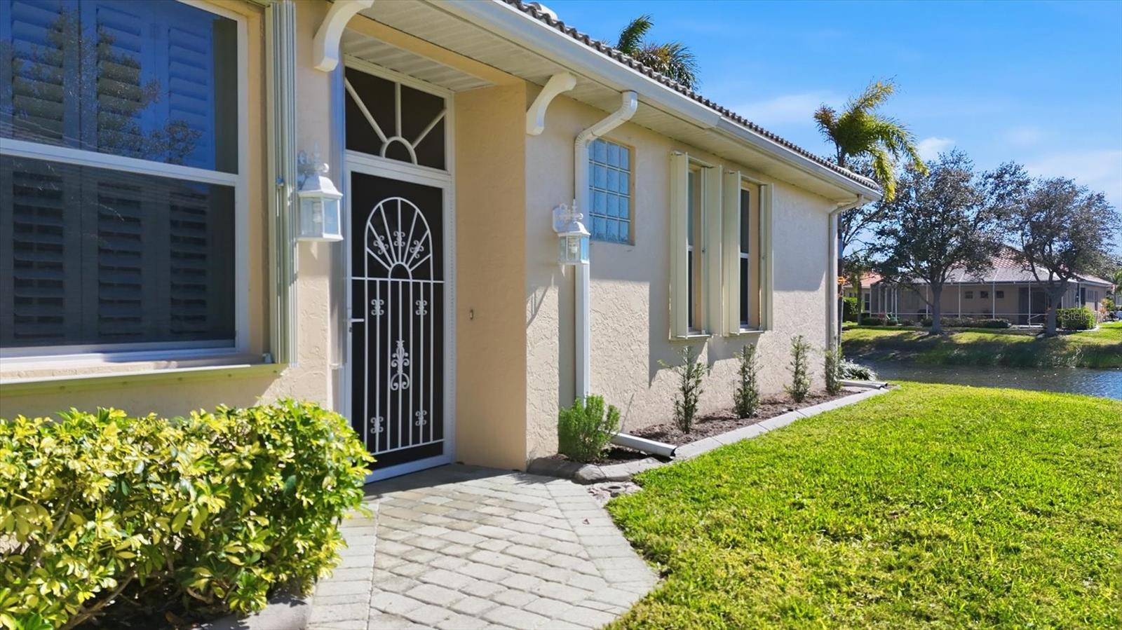 TALON BAY - Residential