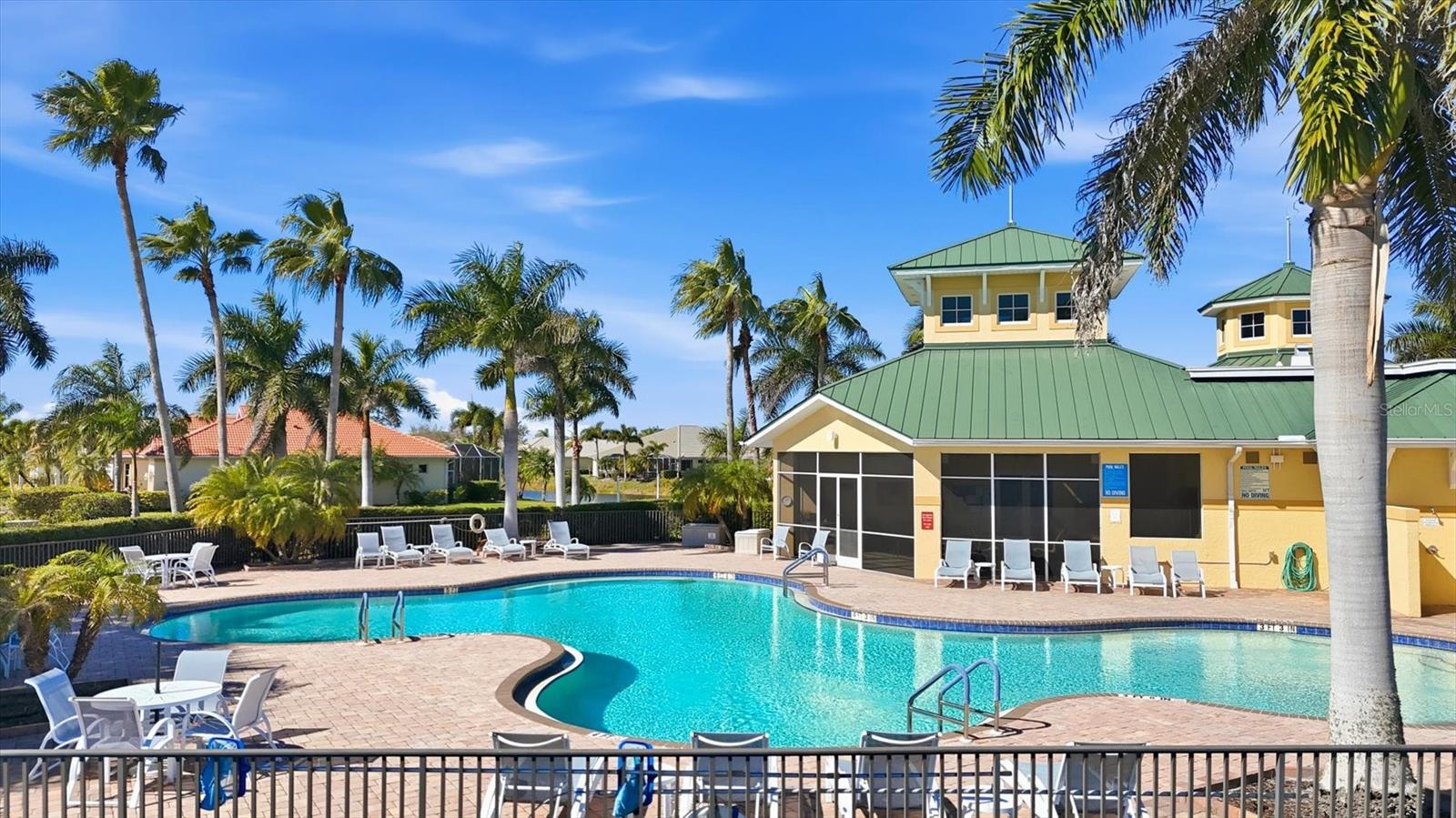 TALON BAY - Residential