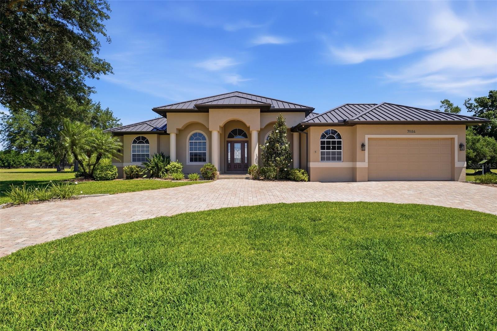 SUNNYBREEZE OAKS SUB - Residential