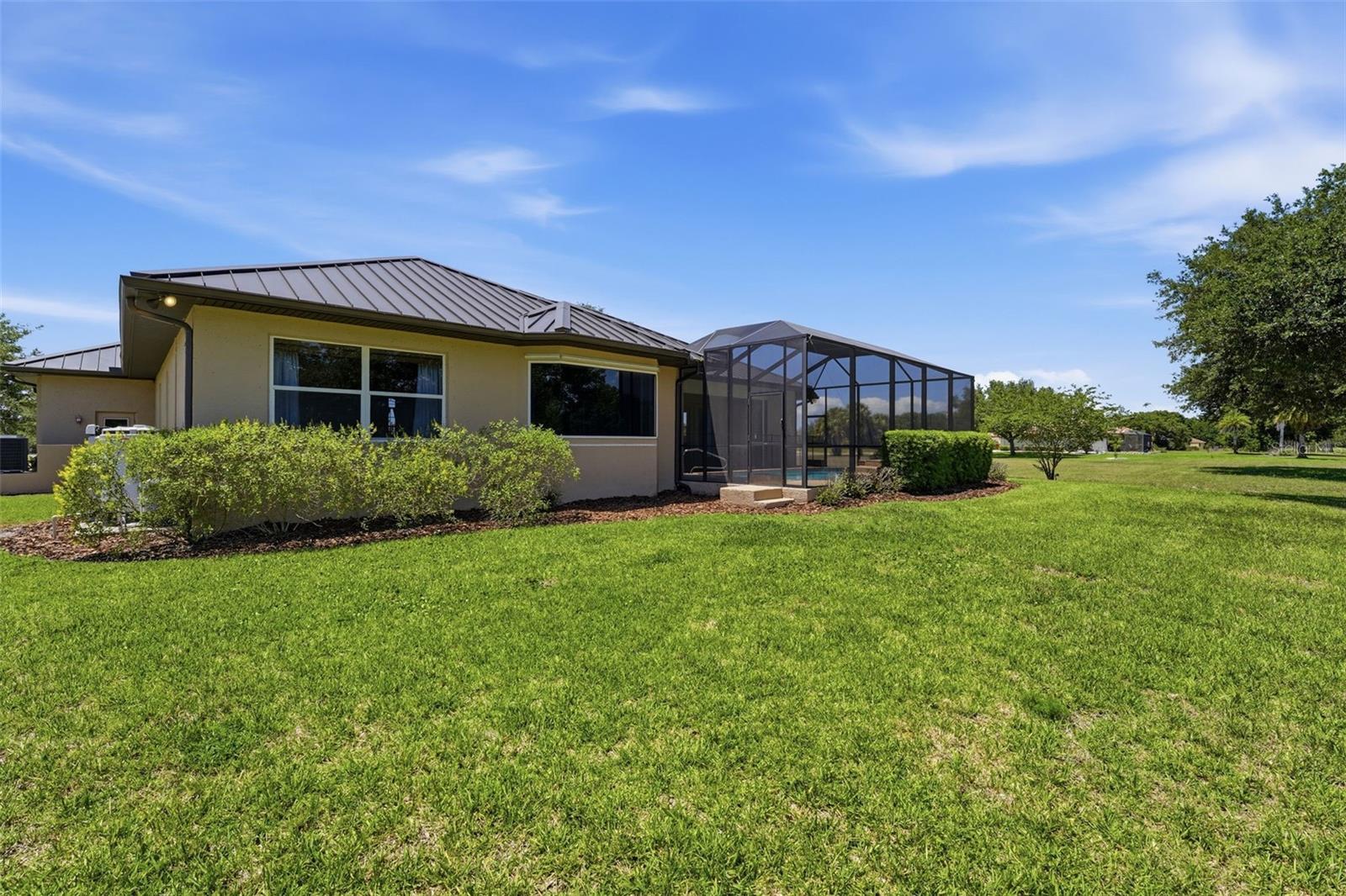 SUNNYBREEZE OAKS SUB - Residential