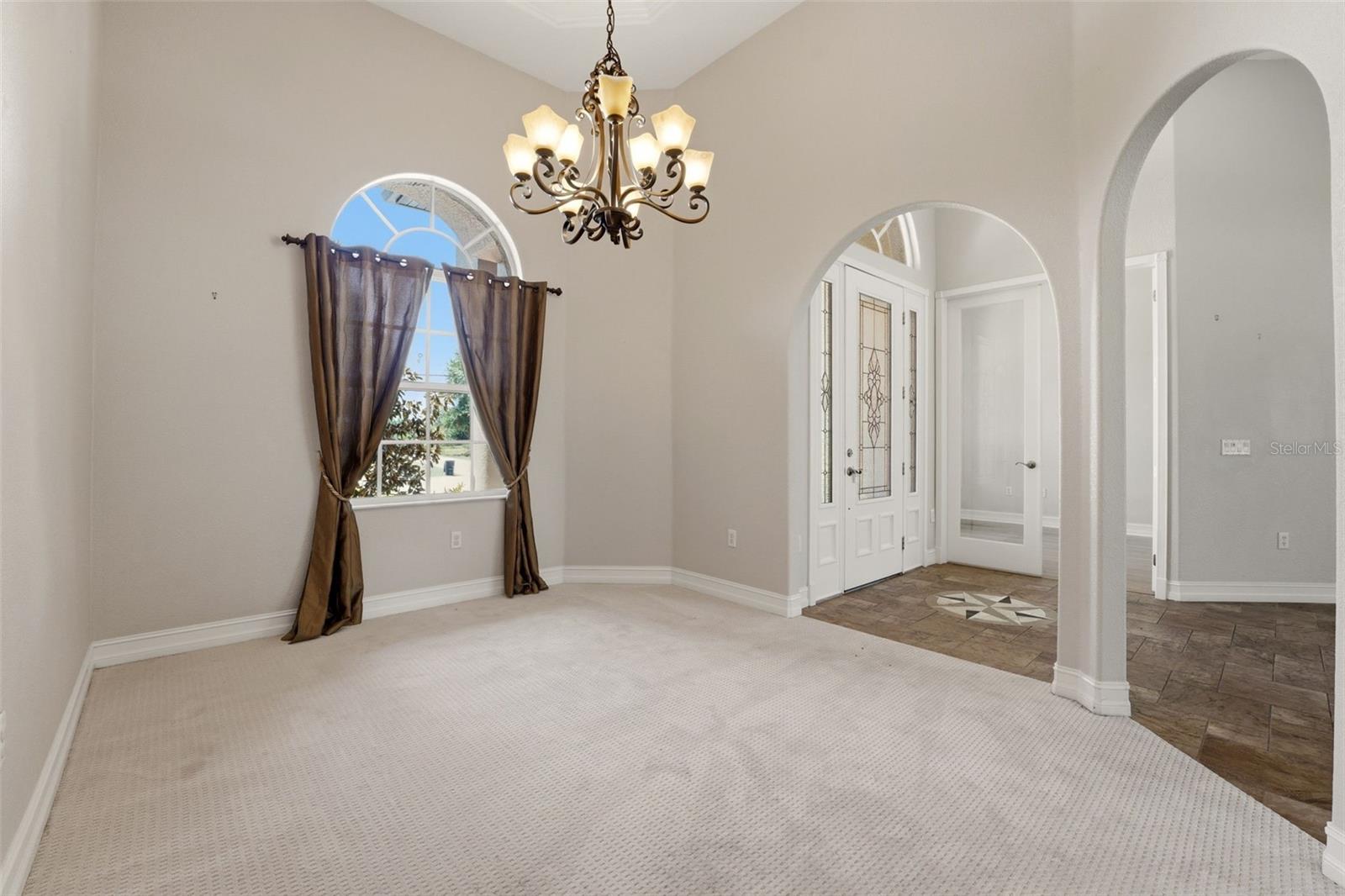 SUNNYBREEZE OAKS SUB - Residential