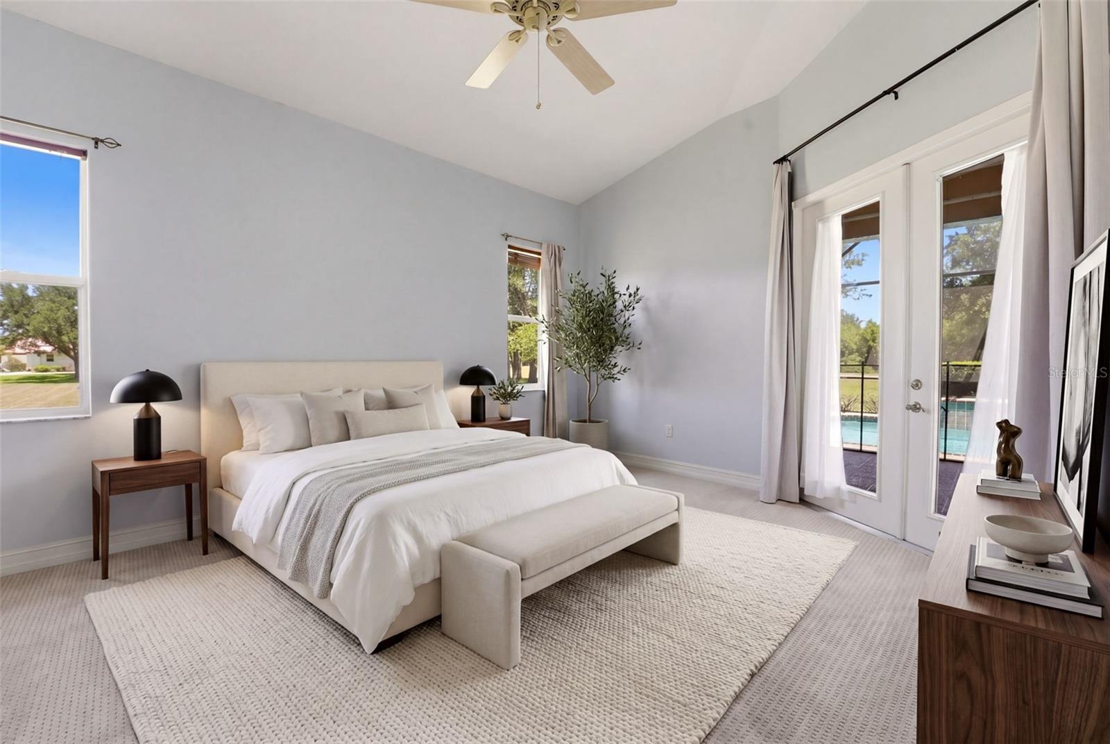 SUNNYBREEZE OAKS SUB - Residential
