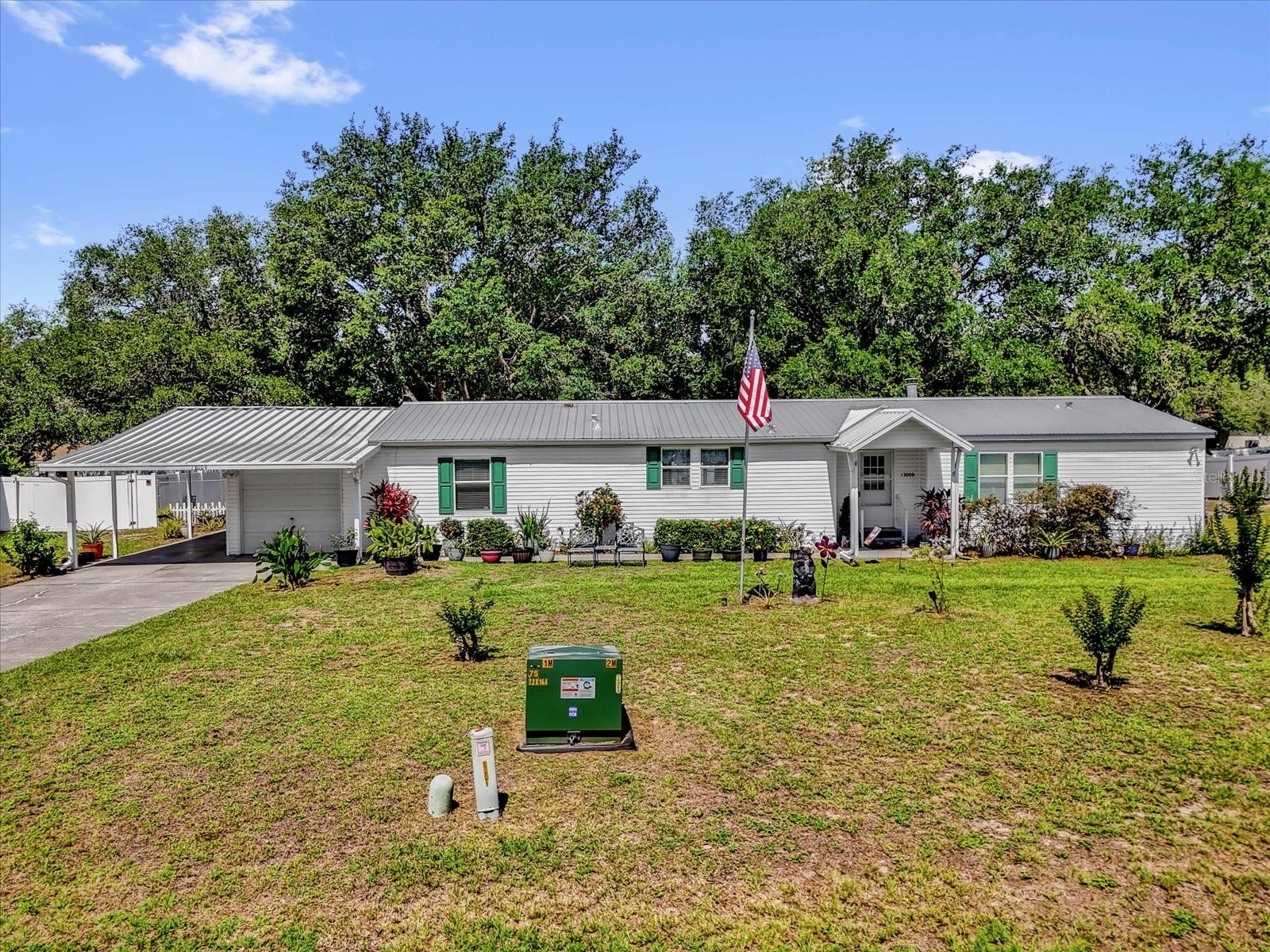 PLUM LAKE ESTATES SUB - Residential
