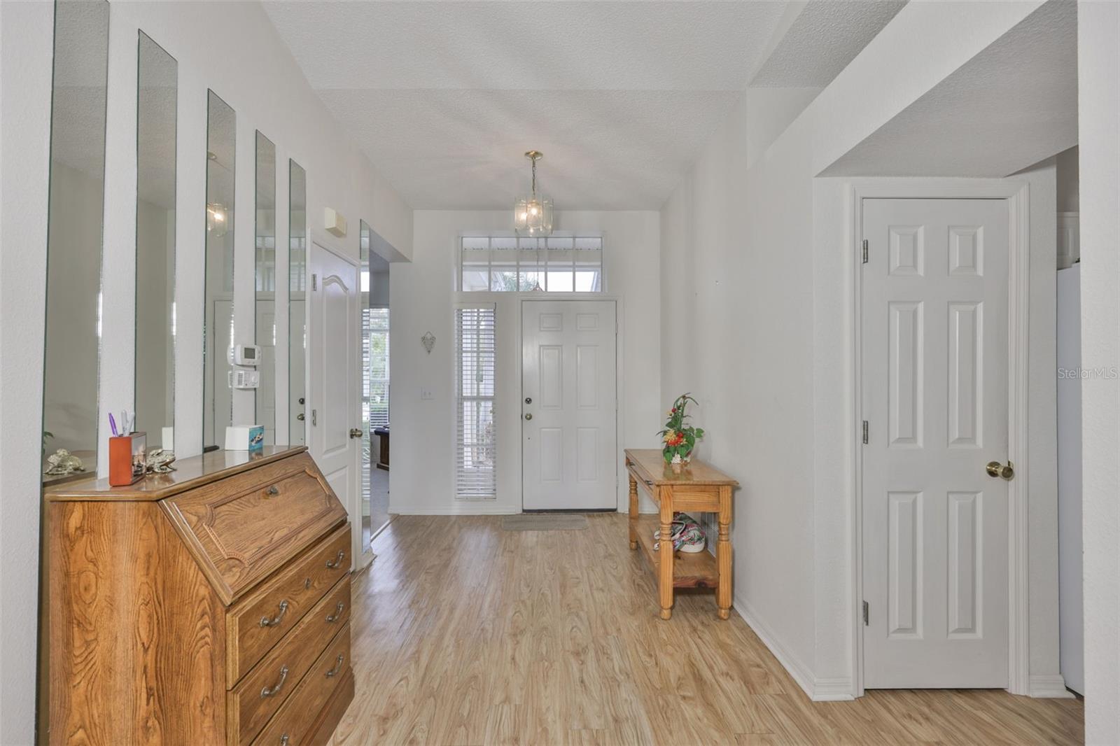 VILLEROY CONDO - Residential