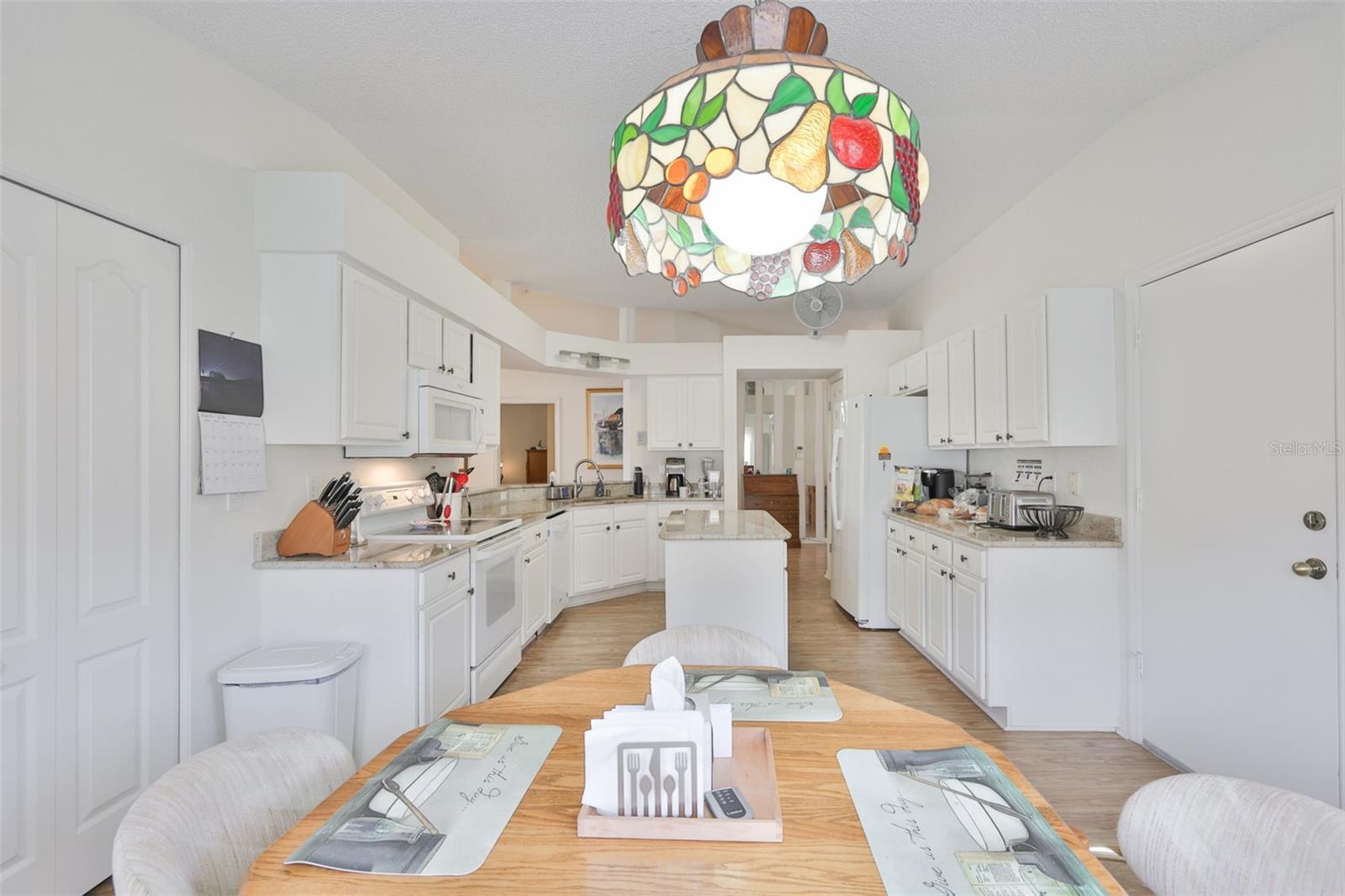 VILLEROY CONDO - Residential