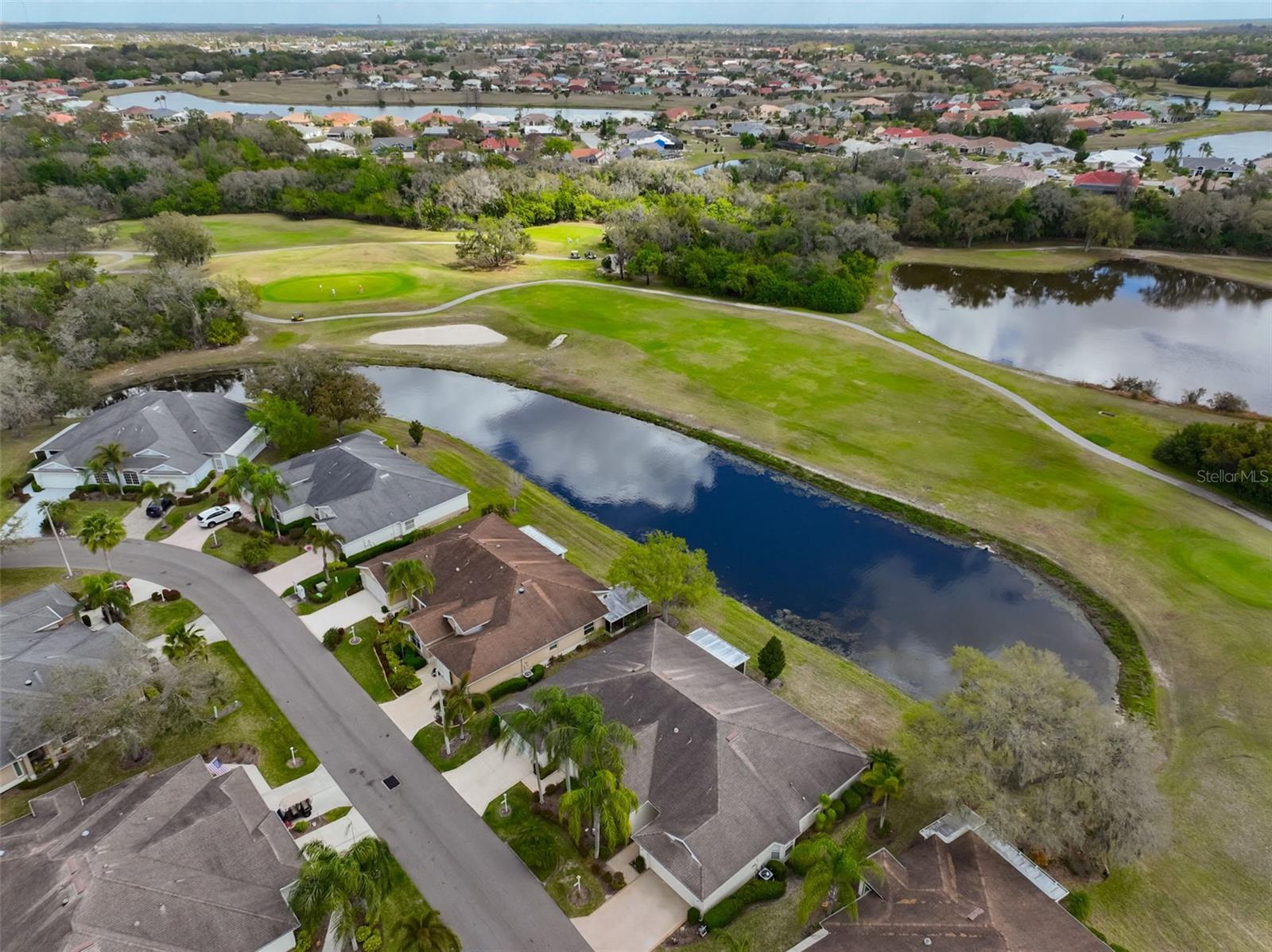 VILLEROY CONDO - Residential