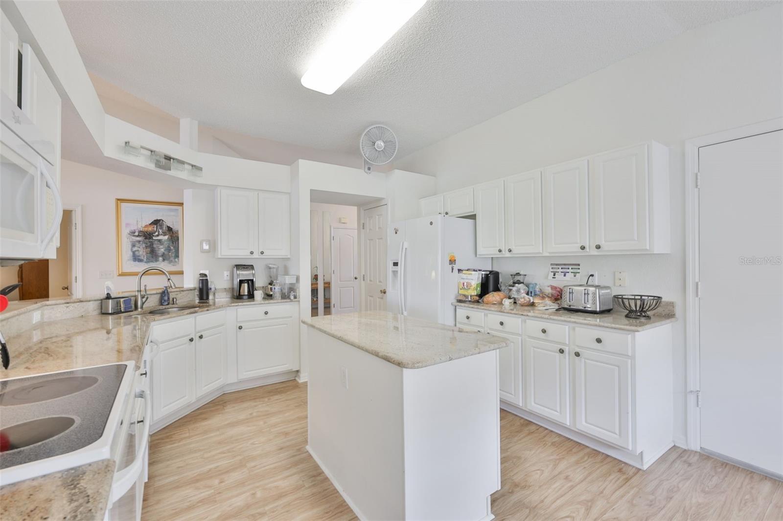 VILLEROY CONDO - Residential