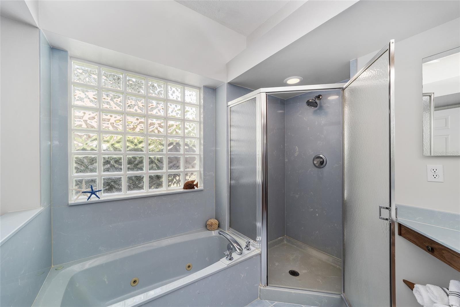 OAK RUN WOODSIDE TR - Residential