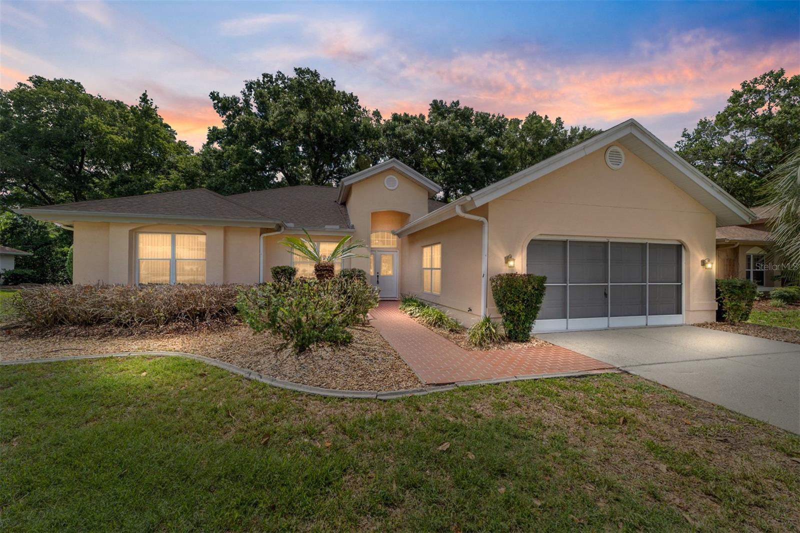 OAK RUN WOODSIDE TR - Residential