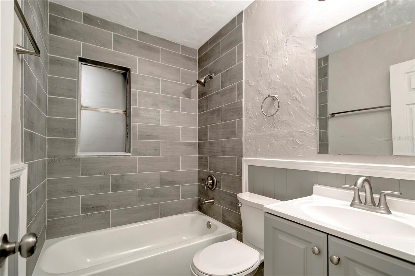 PLANDOME HEIGHTS SUB - Residential