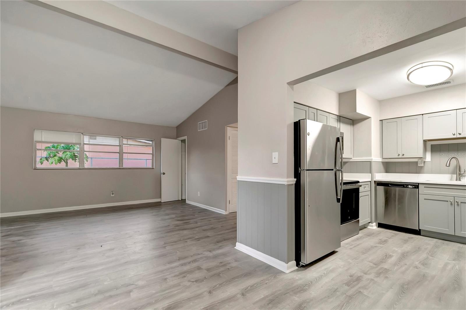 PLANDOME HEIGHTS SUB - Residential