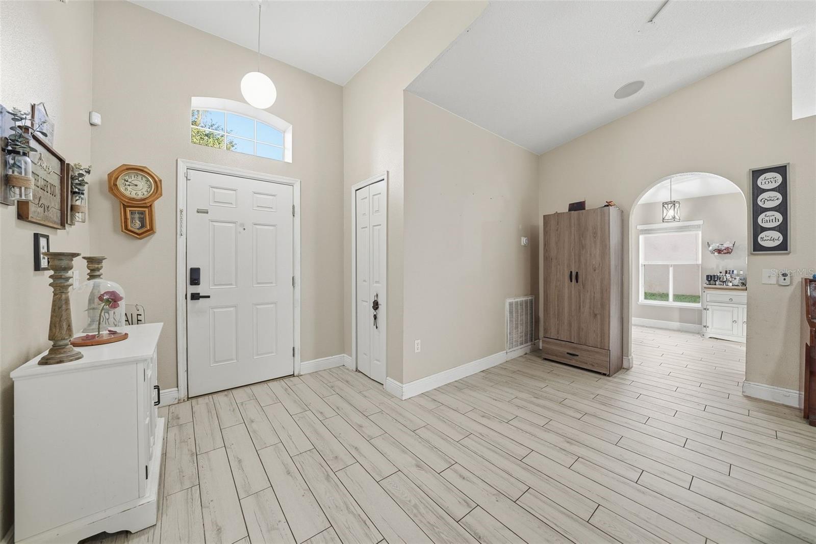 PATTERSON GROVES - Residential