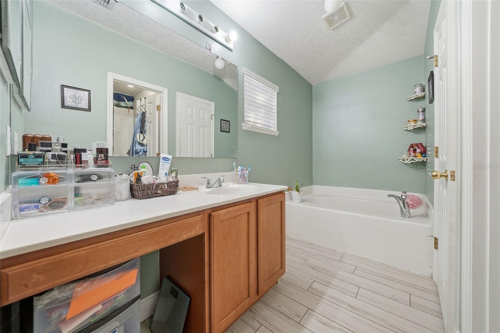 PATTERSON GROVES - Residential