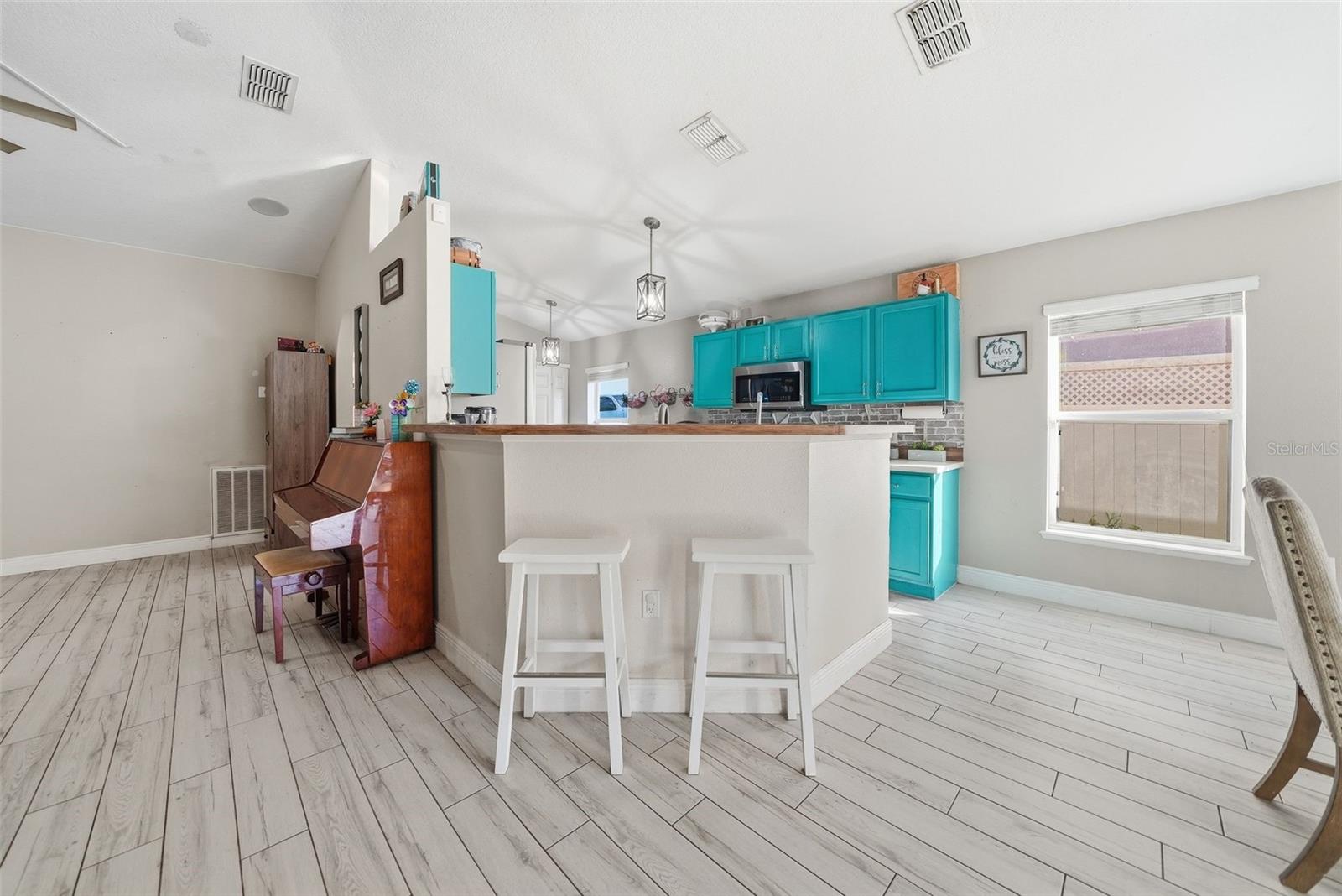 PATTERSON GROVES - Residential