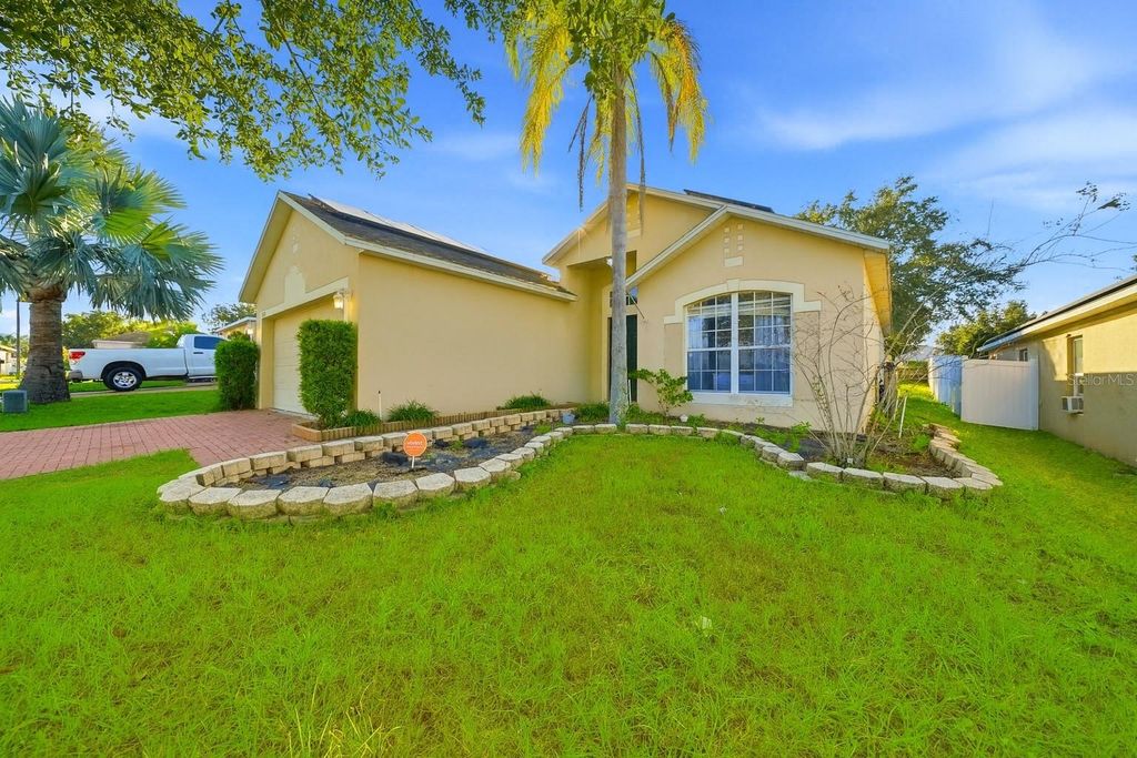 Photo of 3018 Patterson Groves Drive, Haines City, FL 33844 (MLS # TB8450257)