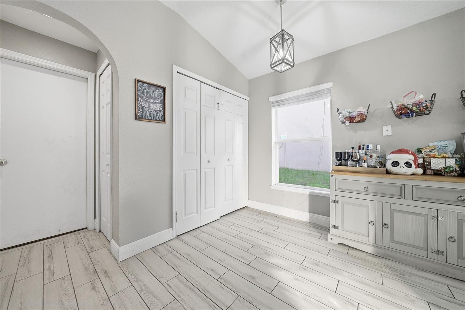 PATTERSON GROVES - Residential