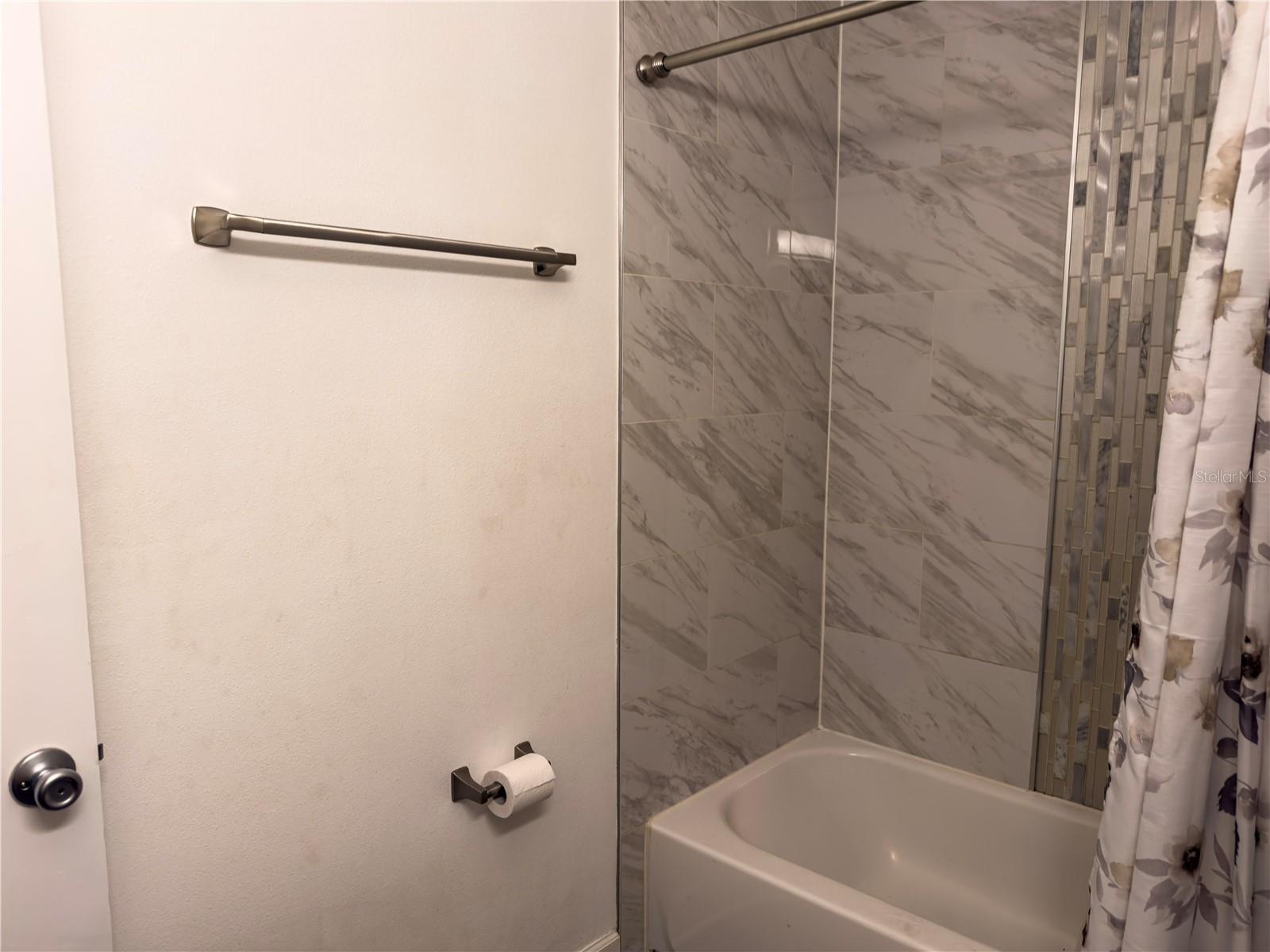 GRANDE VILLA ESTATES - Residential