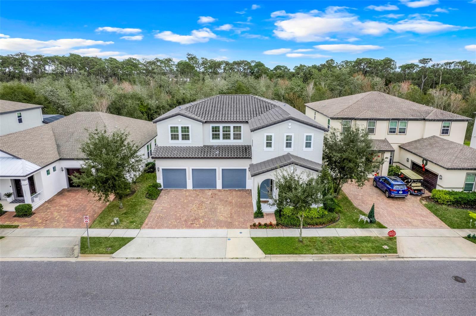 10067 AUSTRINA OAK LOOP