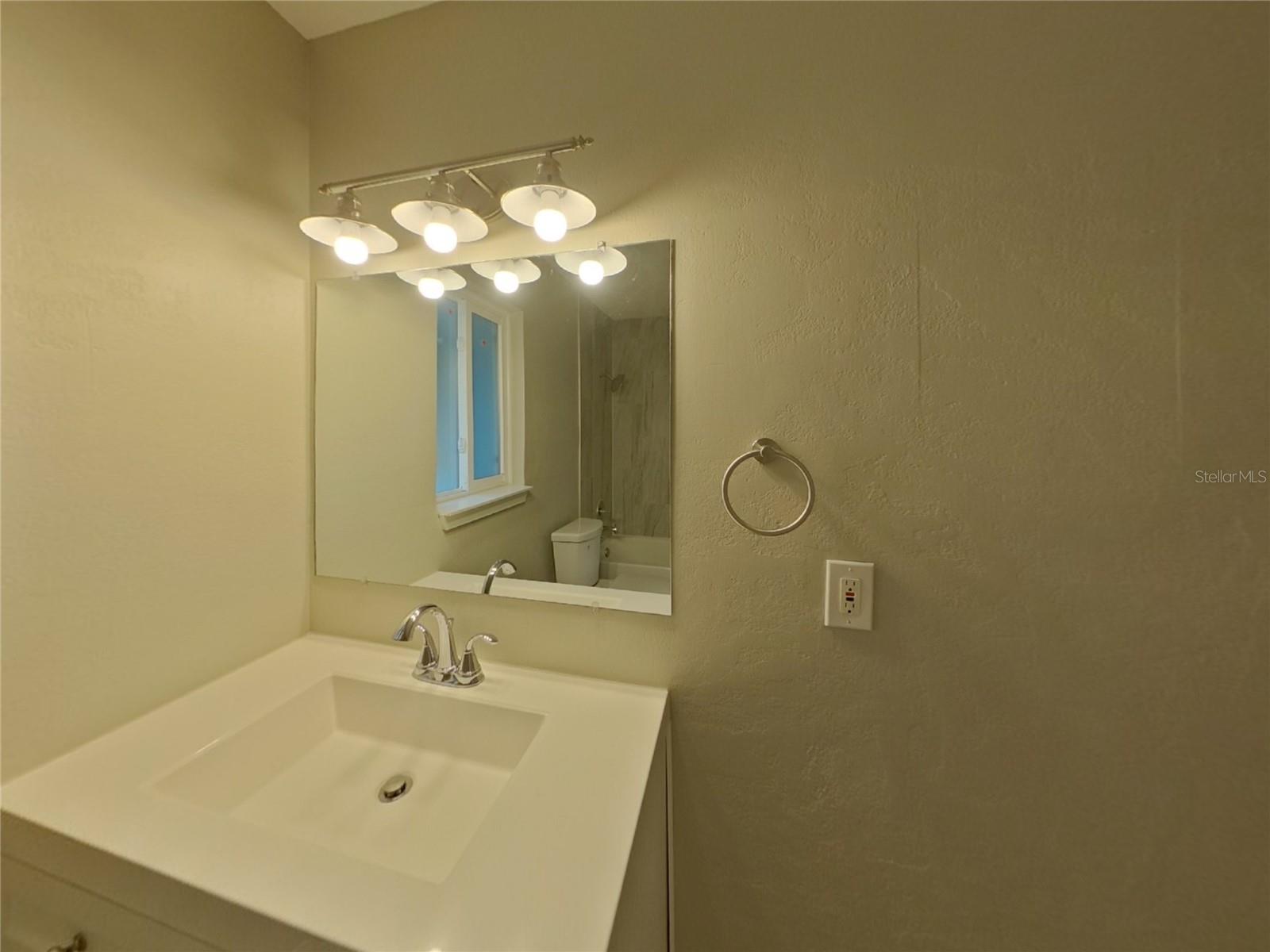 HUDSON HEIGHTS - Residential Lease