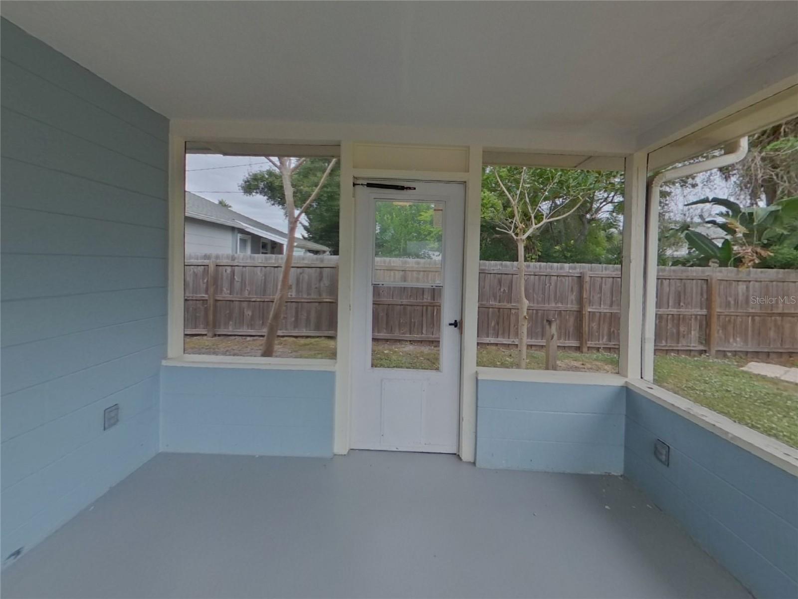 HUDSON HEIGHTS - Residential Lease