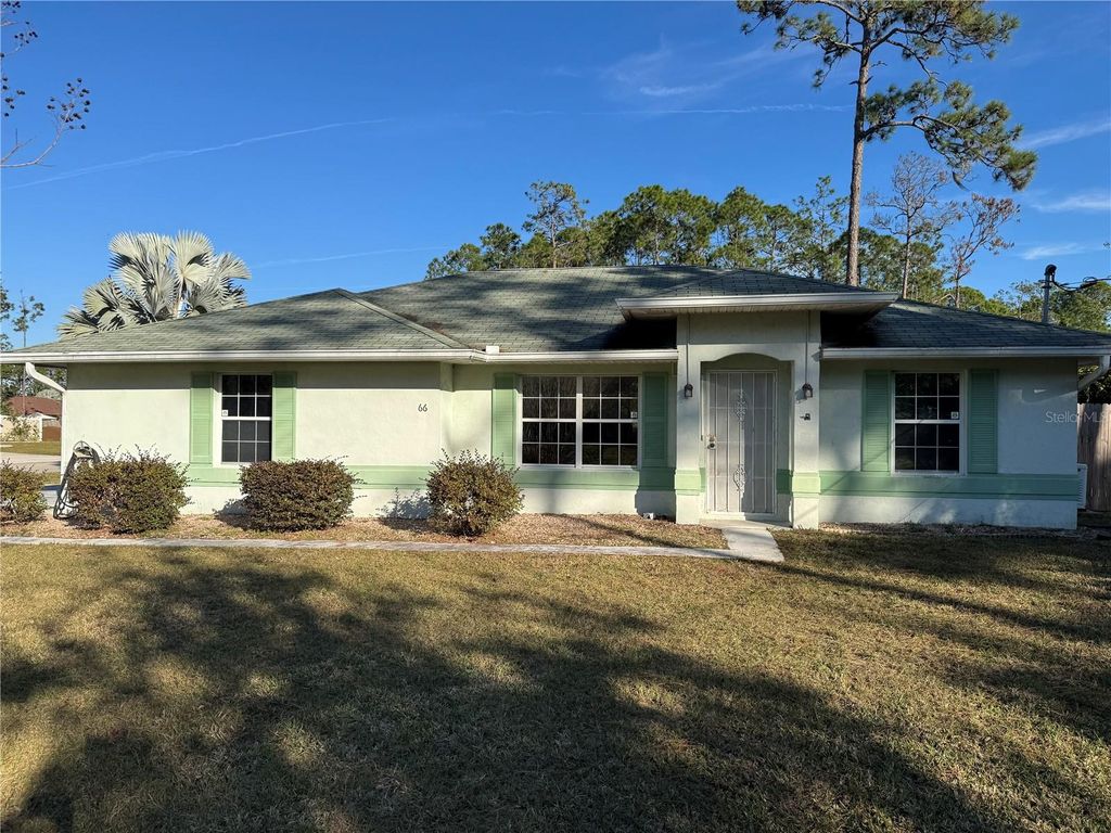 Photo of 66 Raemoor Drive, Palm Coast, FL 32164 (MLS # FC313977)