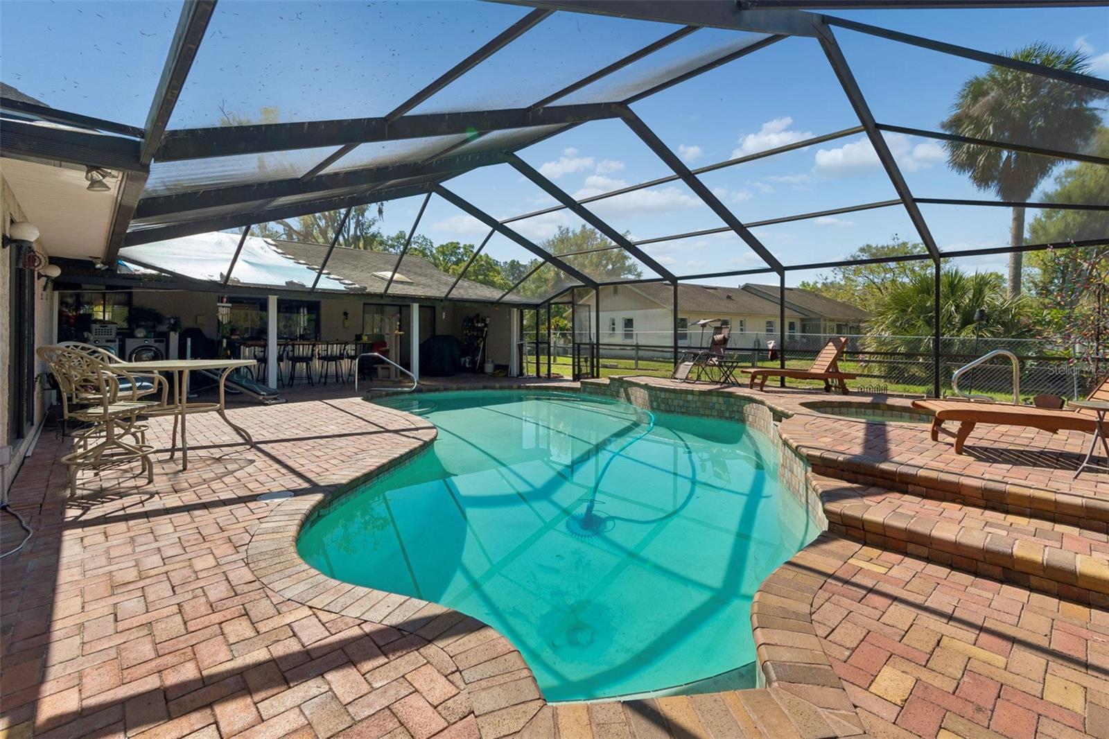 LAKE BERNADETTE GARDENS - Residential