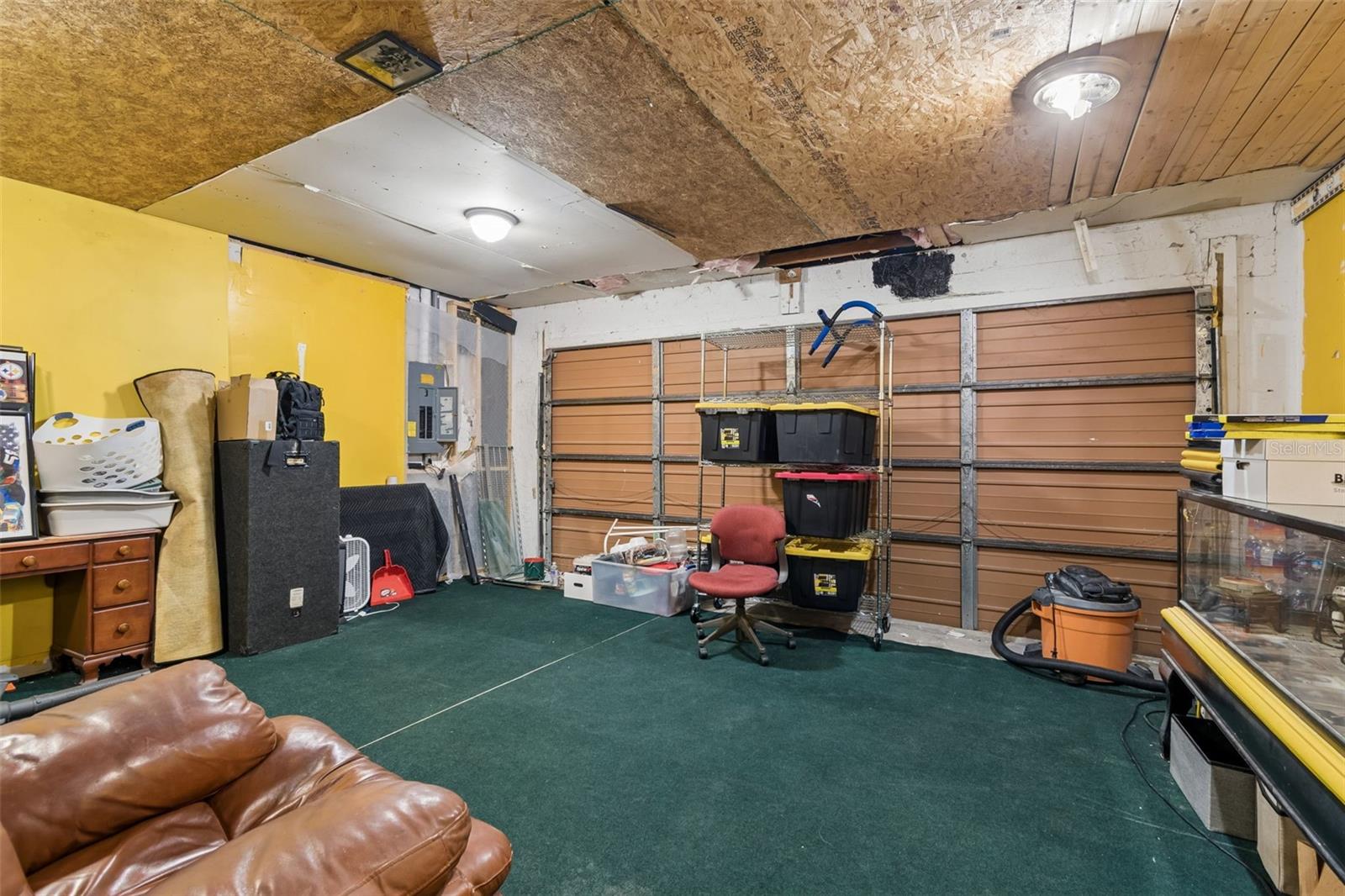 LAKE BERNADETTE GARDENS - Residential