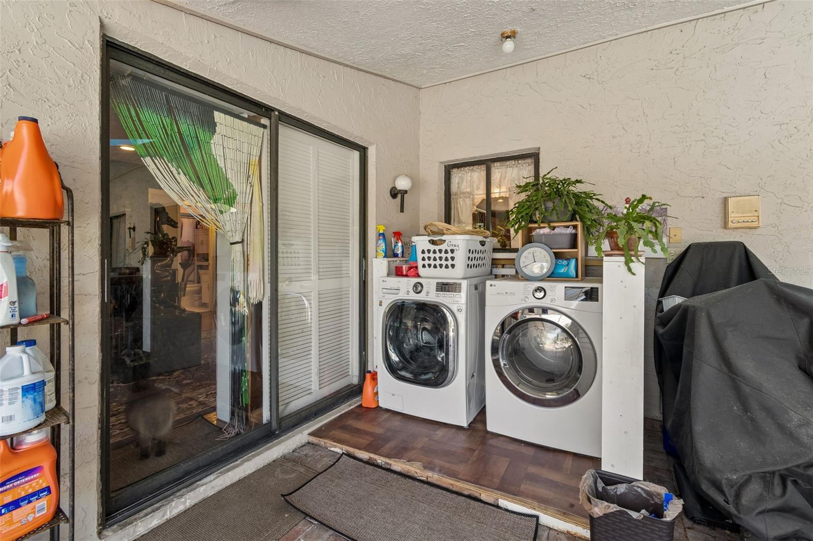 LAKE BERNADETTE GARDENS - Residential