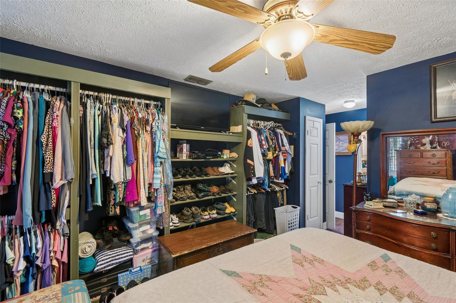 LAKE BERNADETTE GARDENS - Residential