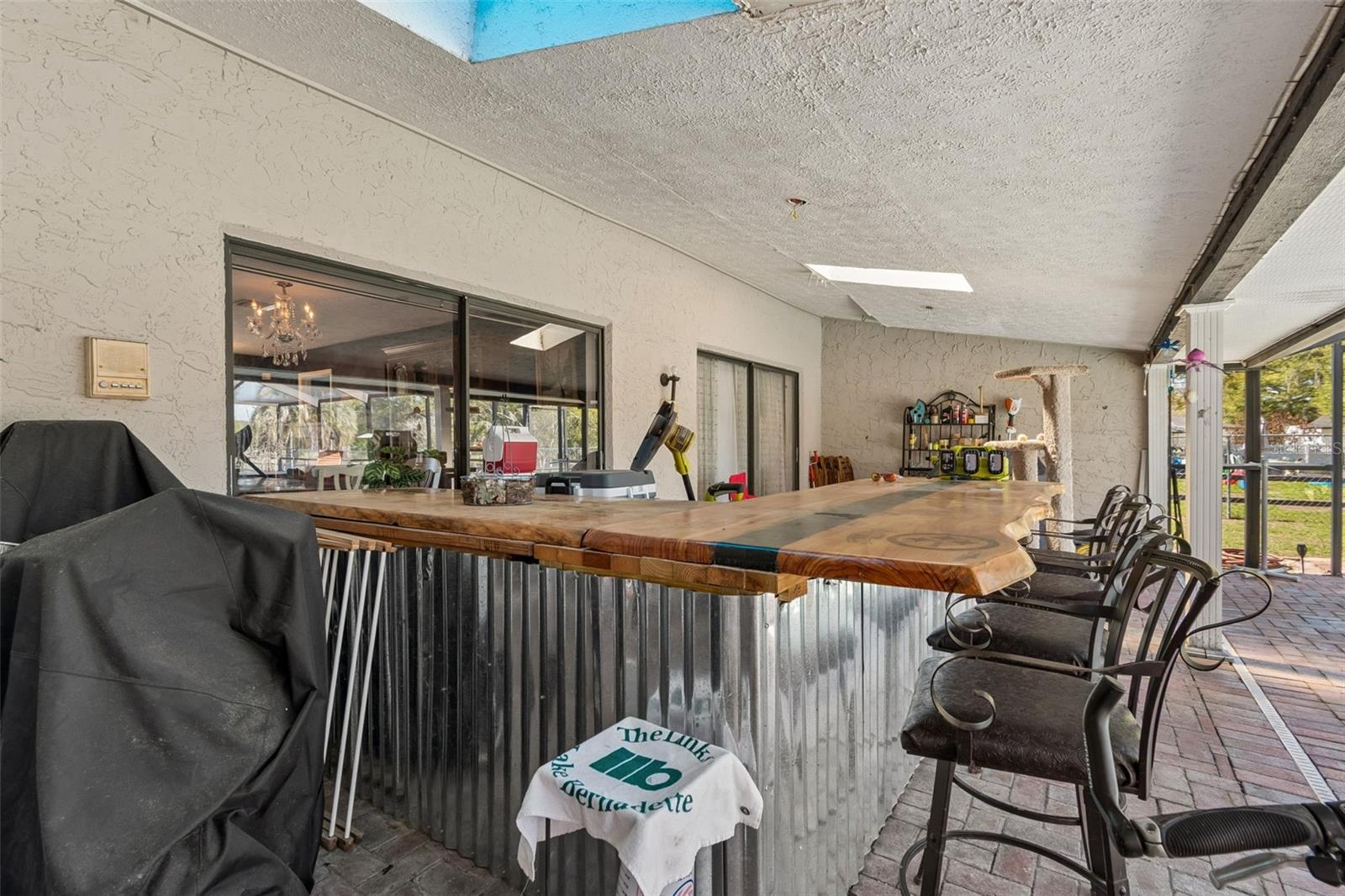 LAKE BERNADETTE GARDENS - Residential