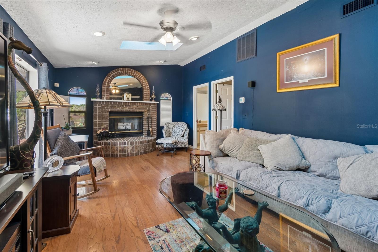 LAKE BERNADETTE GARDENS - Residential