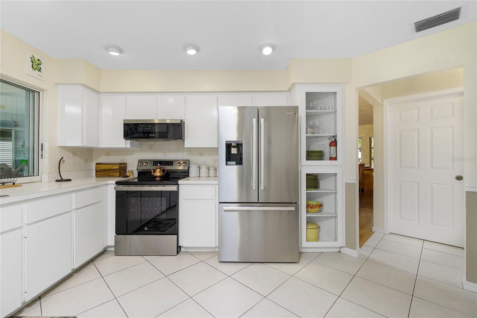 PORT CHARLOTTE SEC 037 - Residential Lease