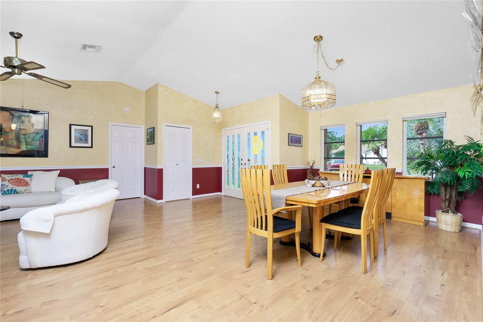 PORT CHARLOTTE SEC 037 - Residential Lease