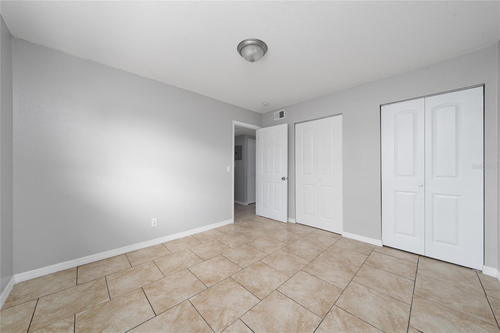 PALM GARDENS CONDO - Residential