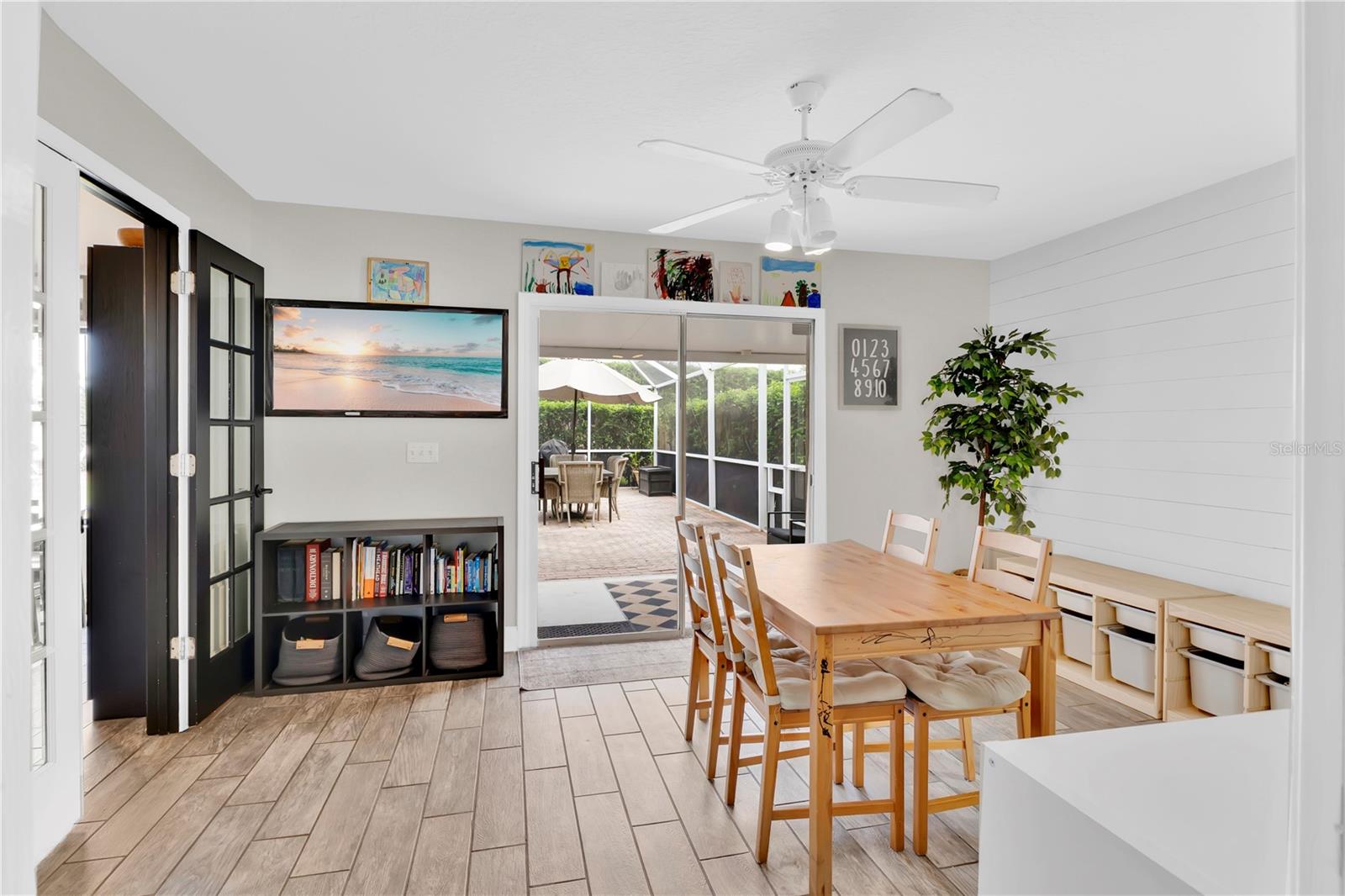 ASHLEY OAKS - Residential