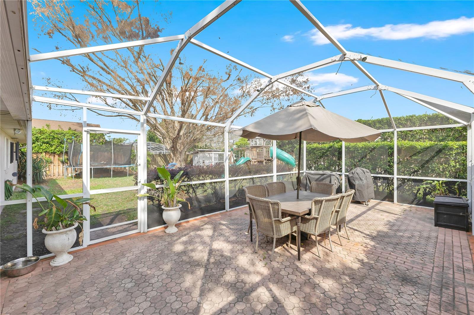 ASHLEY OAKS - Residential