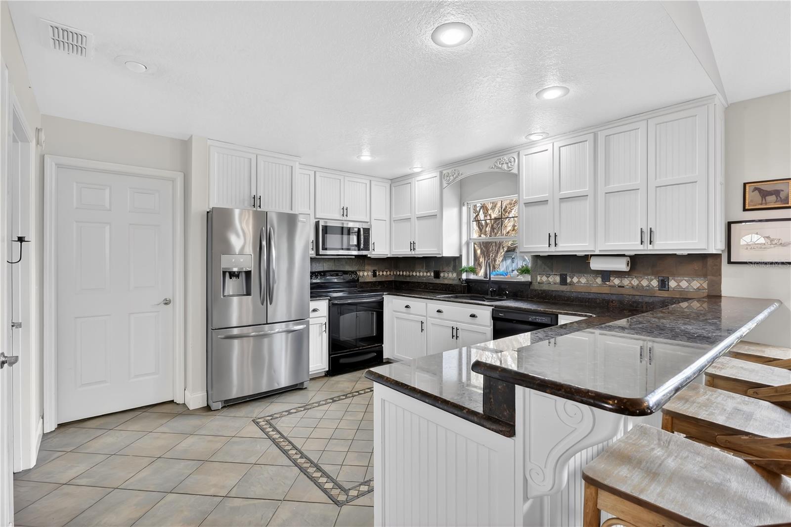 ASHLEY OAKS - Residential