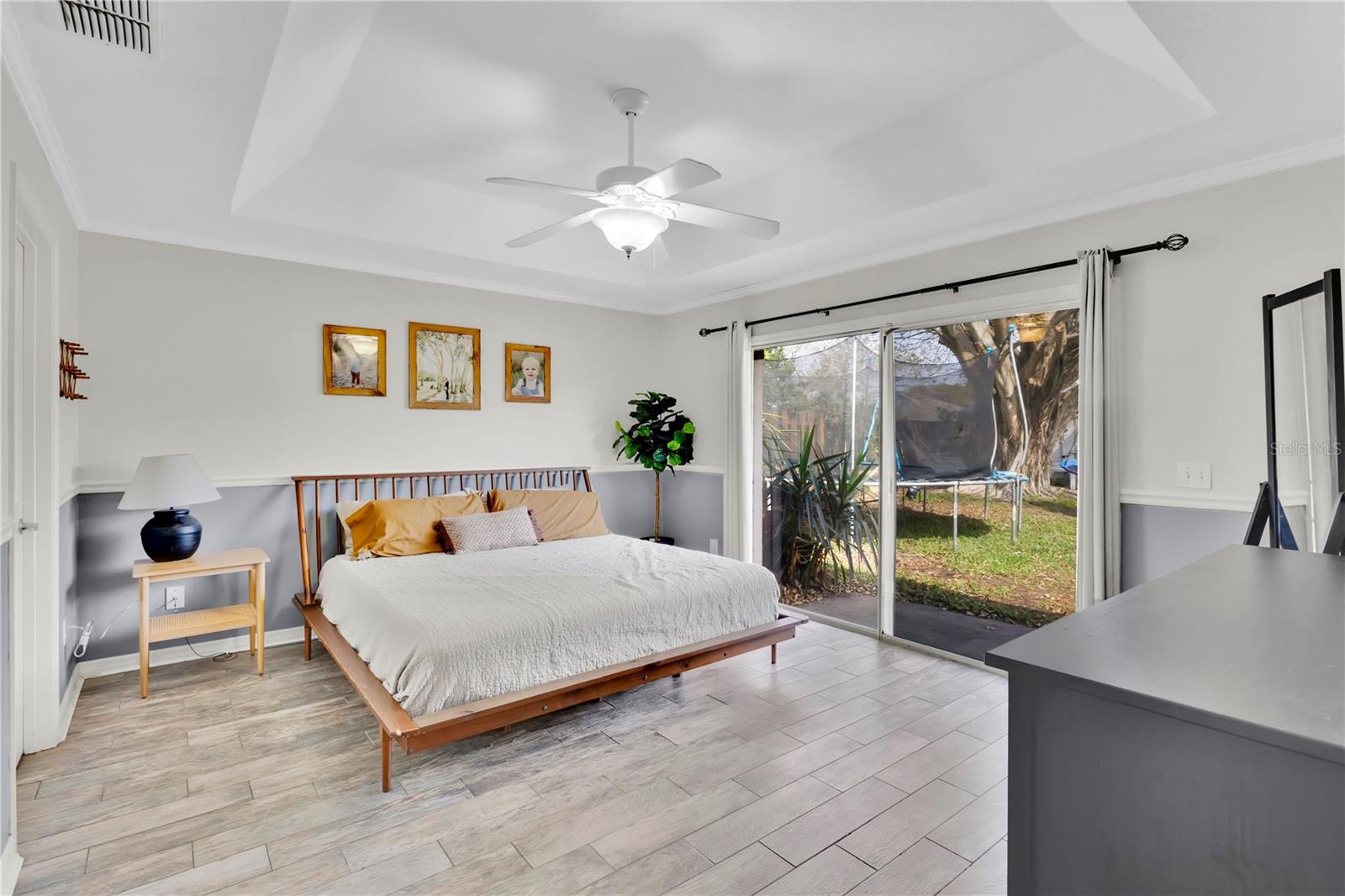 ASHLEY OAKS - Residential